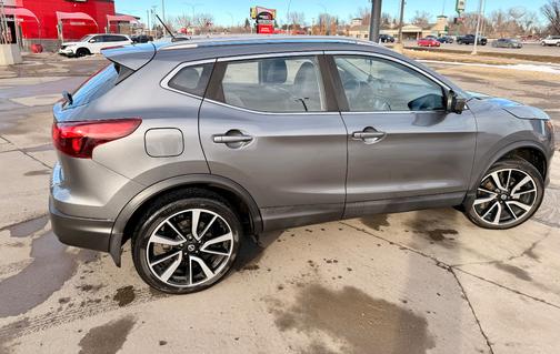 2017 Nissan Rogue Sport SL