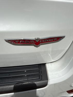 White 2021 Jeep Grand Cherokee Trailhawk