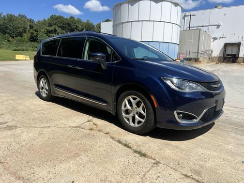 Blue 2018 Chrysler Pacifica Touring-L