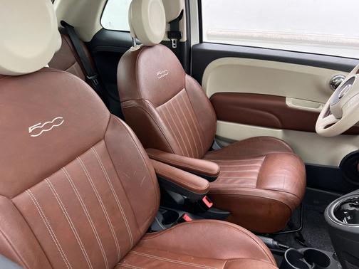 2015 FIAT 500 Lounge