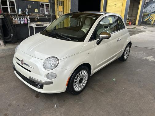 2015 FIAT 500 Lounge