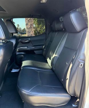 White 2022 Toyota Tacoma TRD Sport