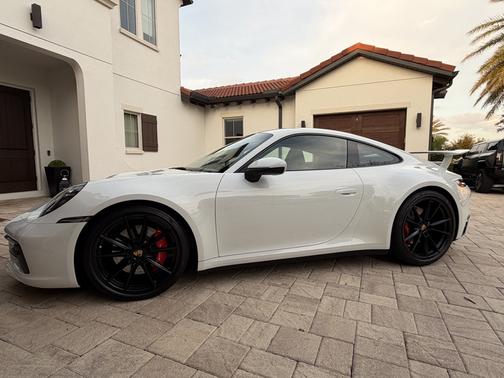 White 2021 Porsche 911 911 Carrera S