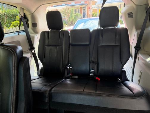 Red 2014 Chrysler Town & Country Touring