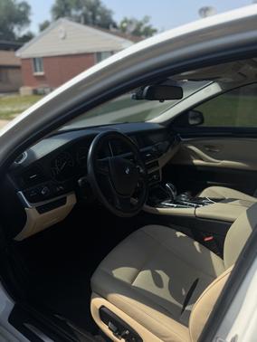 White 2016 BMW 528 i