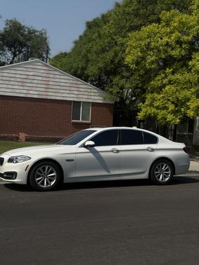 White 2016 BMW 528 i