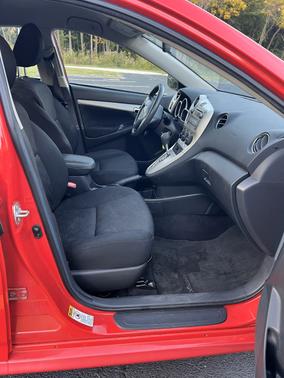 2010 Toyota Matrix Base