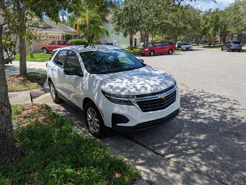 2023 Chevrolet Equinox LS