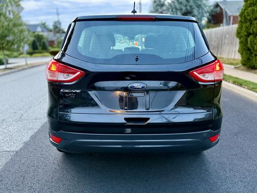 2013 Ford Escape S