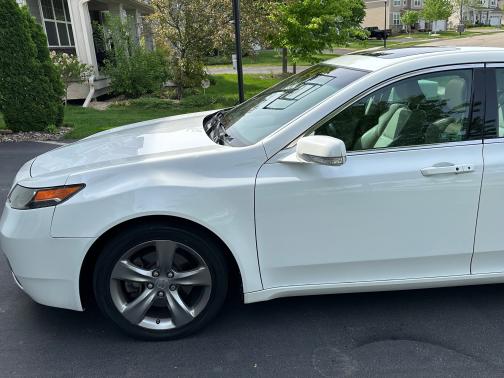 2012 Acura TL Technology