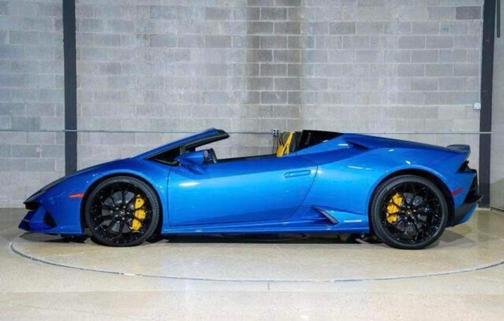 2023 Lamborghini Huracan EVO Base