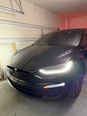 2022 Tesla Model X Long Range