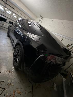 2022 Tesla Model X Long Range