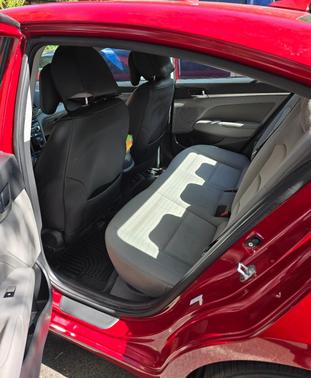 Red 2020 Hyundai ELANTRA SEL