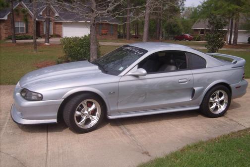Silver 1995 Ford Mustang GT