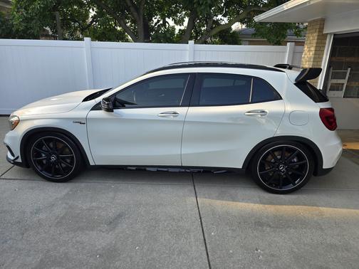 2017 Mercedes-Benz AMG GLA 45 4MATIC