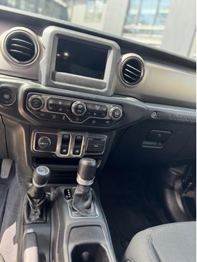 2020 Jeep Wrangler Sport