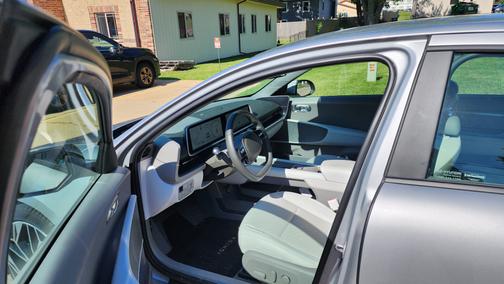 2023 Hyundai IONIQ 6 SEL