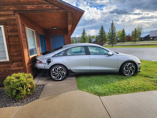 2023 Hyundai IONIQ 6 SEL