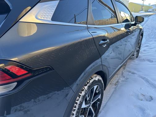 2023 Kia Sportage Hybrid EX