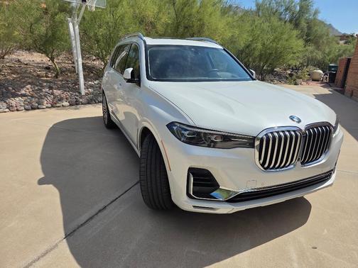 2022 BMW X7 xDrive40i