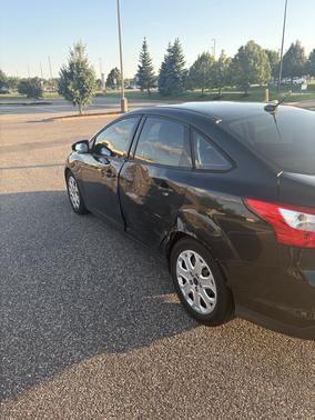 Black 2012 Ford Focus SE