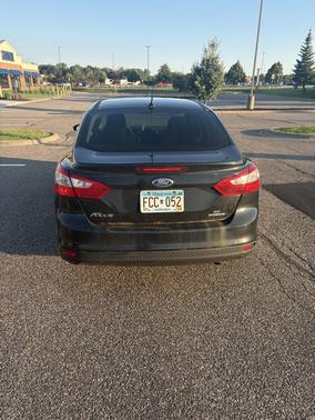 Black 2012 Ford Focus SE