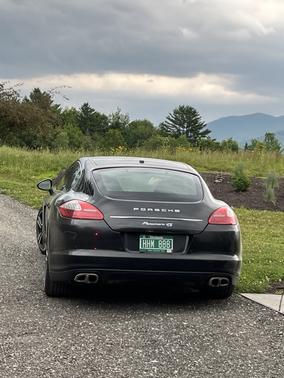 2010 Porsche Panamera 4S