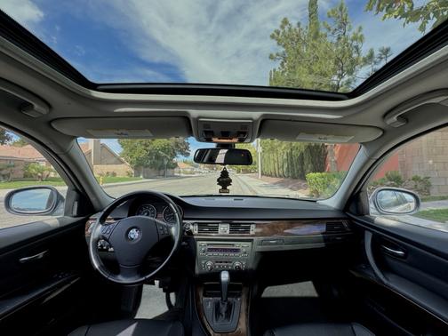 2011 BMW 328 i