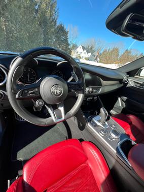 2022 Alfa Romeo Giulia Veloce