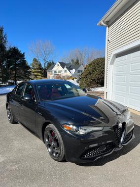 2022 Alfa Romeo Giulia Veloce