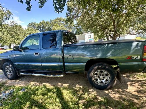 2007 GMC Sierra 1500 SLE2 Extended Cab Classic