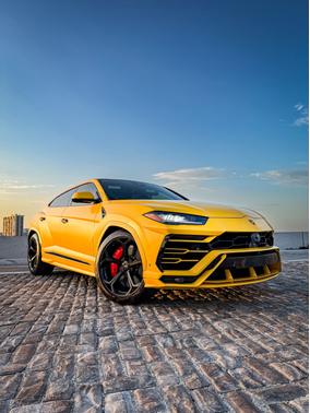 2019 Lamborghini Urus Base