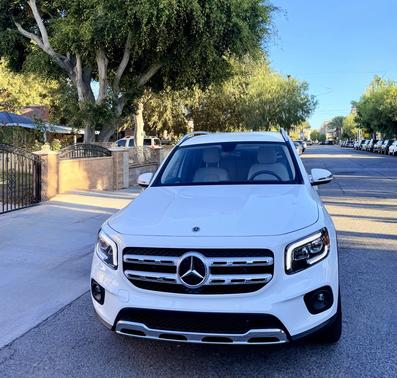White 2022 Mercedes-Benz GLB 250 Base