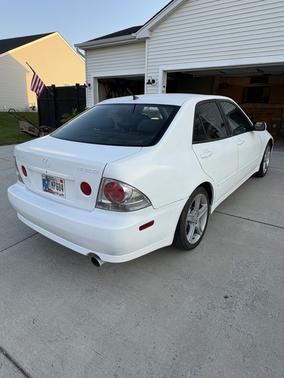 2001 Lexus IS 300 Base