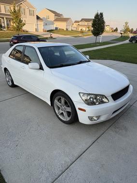 2001 Lexus IS 300 Base