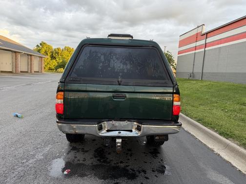 2002 Toyota Tacoma Xtracab