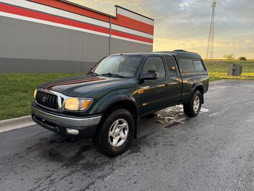 2002 Toyota Tacoma Xtracab