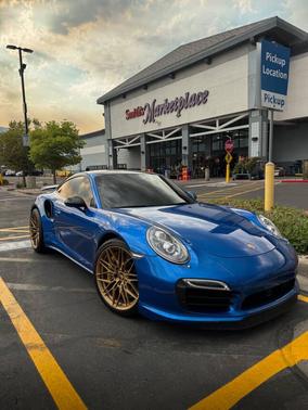 2015 Porsche 911 Turbo S