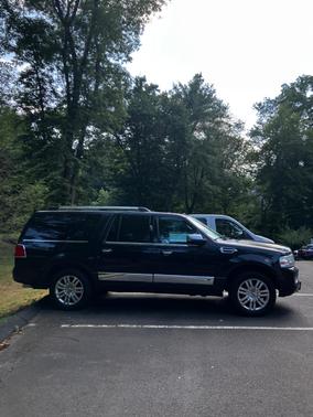 2012 Lincoln Navigator L