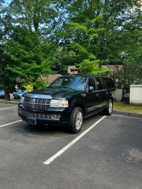 2012 Lincoln Navigator L