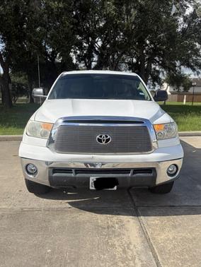 White 2011 Toyota Tundra Grade