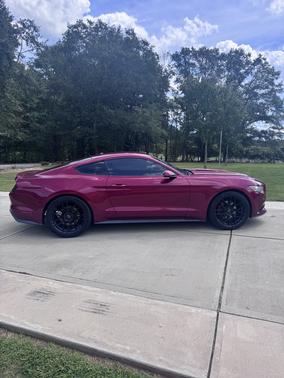 2017 Ford Mustang EcoBoost Premium