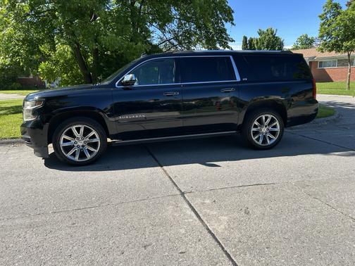 2015 Chevrolet Suburban 1500 LTZ