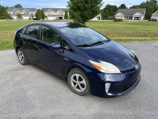 2014 Toyota Prius Two