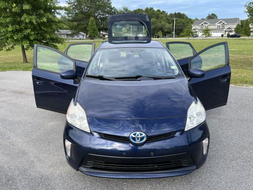 2014 Toyota Prius Two