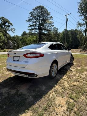 White 2016 Ford Fusion Titanium