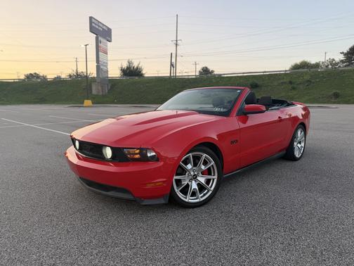 Red 2012 Ford Mustang GT