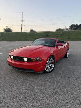 Red 2012 Ford Mustang GT