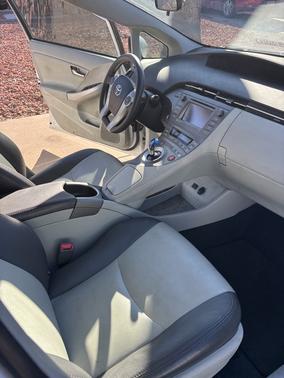 2012 Toyota Prius Two